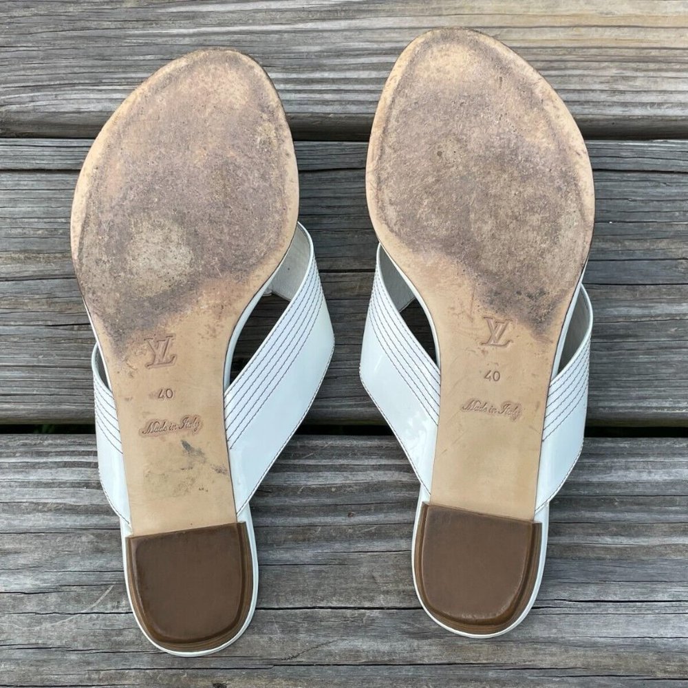 Louis Vuitton Women Sandal Shoes White Leather Thong Flat Made in Italy Size 40 - Picture 11 of 13